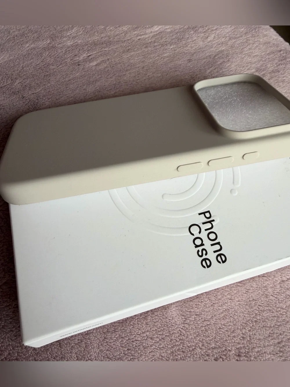 NEW! Ornarto iPhone 17 Pro Case